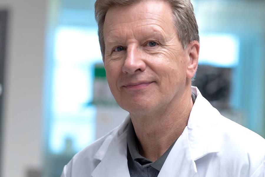 Dr. Graham Collingridge 